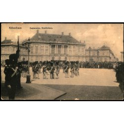 K�benhavn - Vagtparaden -  Amalienborg - u/n