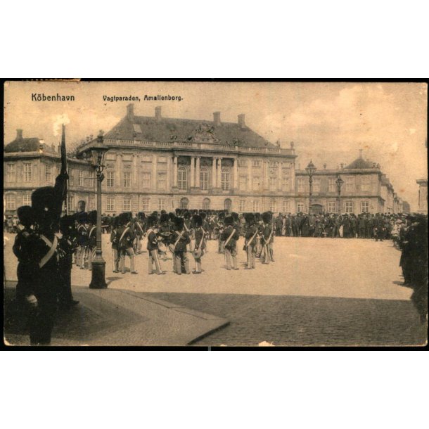 K�benhavn - Vagtparaden -  Amalienborg - u/n