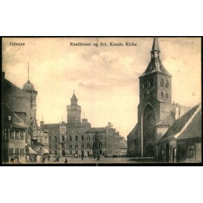 Odense - Raadhuset og St. Knuds Kirke - u/n - Brugt