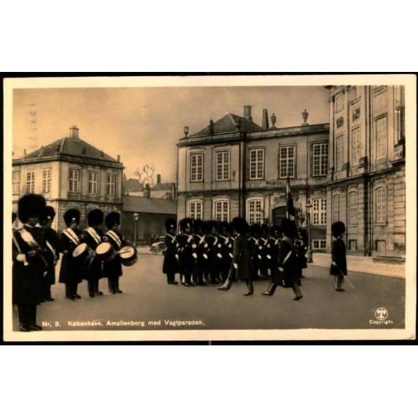 Kbenhavn - Amalienborg med Vagtparaden - Alex Vincent 3