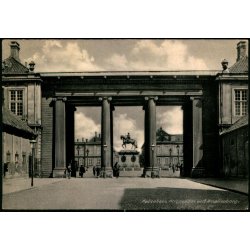 K�benhavn -  Kolonaden ved Amalienborg - Rudolf Olsen 6170