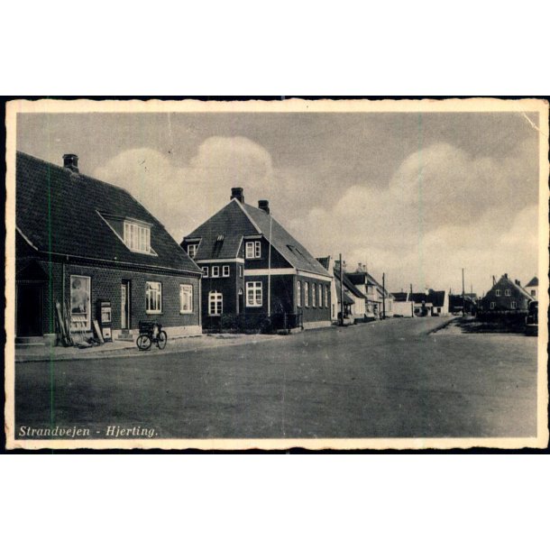 Strandvejen Hjerting - (K�bmand) - Willy B. Madsen 8623 - Brugt - Svagt hj�rne !