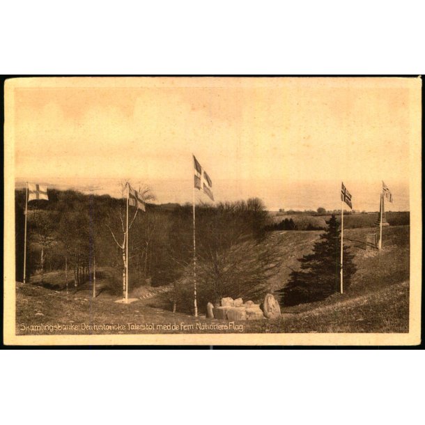 Skamlingsbanke - Den historiske talerstol med de fem Nationers Flag - V. Sch�ffer 63832 - Ubrugt 