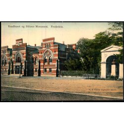 Fredericia - Raadhuset og B�lows Monument - E.S.Jessen u/n - Ubrugt