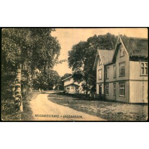 Aasgaarstrand - Aasgaarden - u/n - Brugt - Sm�skader !