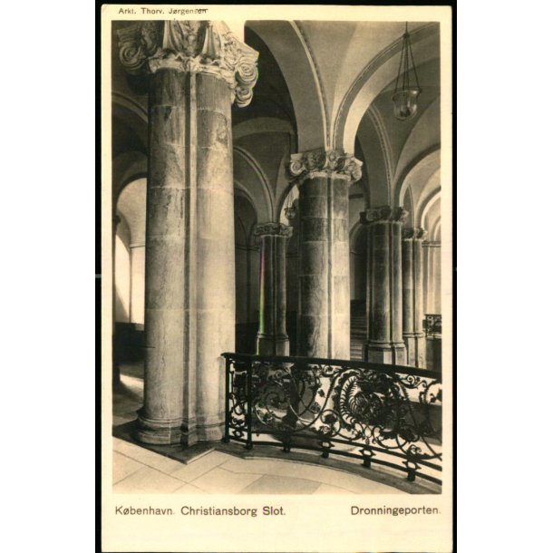 K�benhavn - Christiansborg Slot - Dronningeporten -  Alex Vincent 1