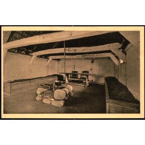 Haderslev Amts Museum - Middelalderlig Bondestue - 26416 - Ubrugt