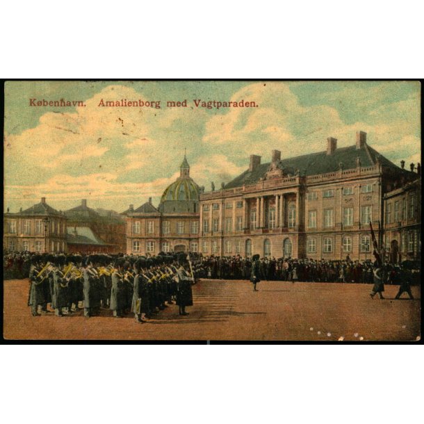 Kbenhavn - Amalienborg med Vagtparaden - u/n