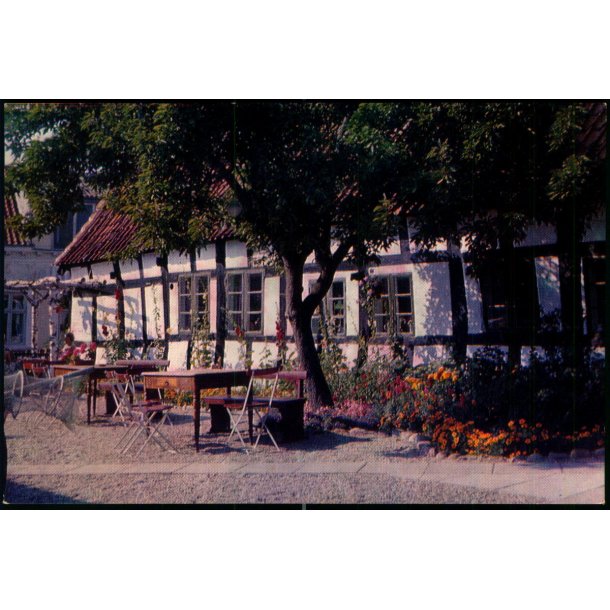 Trakt�rstedet  Mellem Jyder - Ebeltoft - u/n - Ubrugt