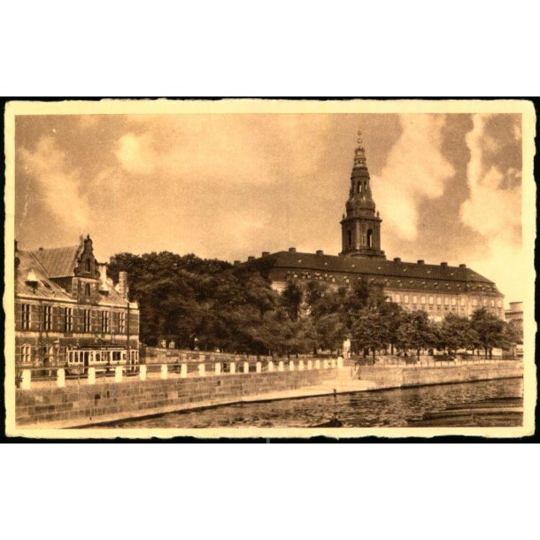 Christiansborg Slot - A/S Hedings Kunstforlag - Kbhvn. u/n