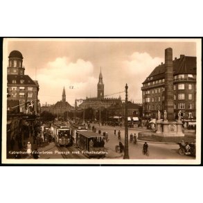 Kbenhavn - Vesterbros Passage med Frihedstttten - Alex Vincent 505