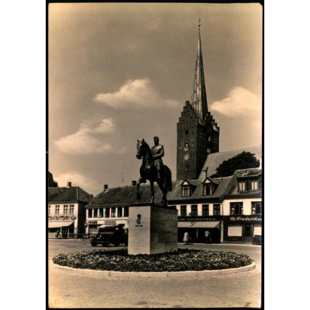 Nakskov - Chr. X Rytterstatue - Stender N. 1001  - Brugt