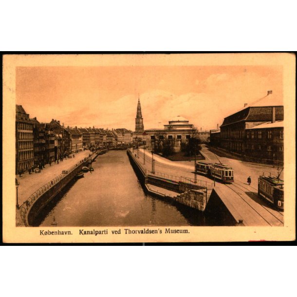 K�benhavn - Kanalparti ved Thorvaldsens Museum - Alex Vincent 138