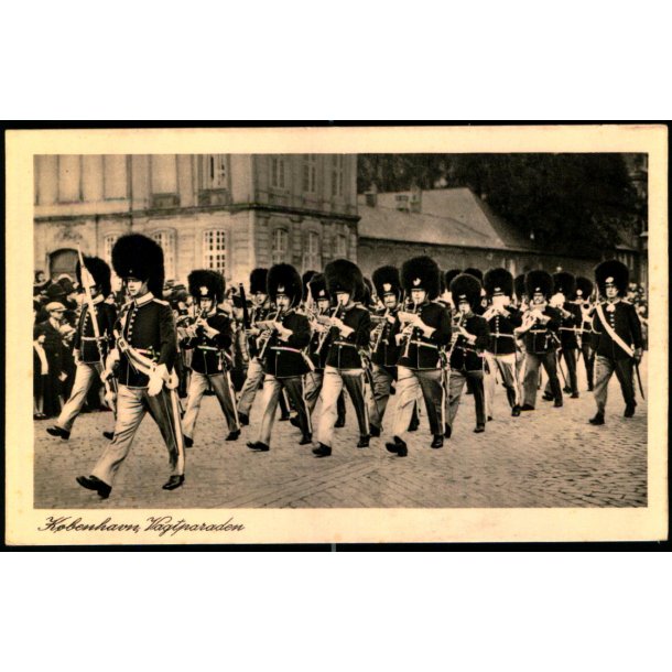 Kbenhavn - Vagtparaden - John Meinckes Kunstforlag 313