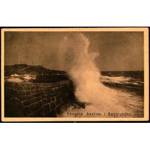 Kongens Bastion i Baggrunden - Colbergs Boghandel Eneret