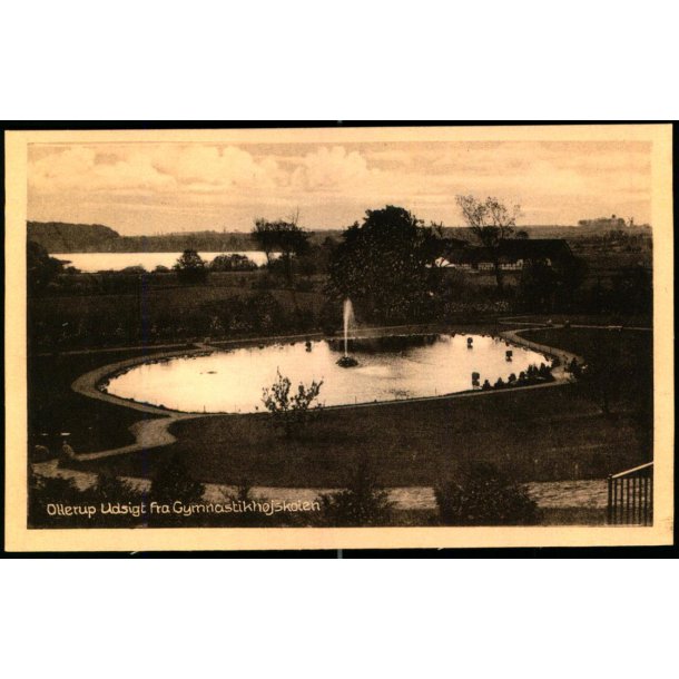 Ollerup - Udsigt fra Gymnastikh�jskolen -  Brydegaards Bogh. 63916 - Ubrugt