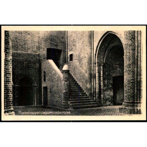 Munketrappen i L�gumkloster Kirke  - L�gumkloster Bogh. 64559 - Ubrugt
