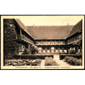 K�bstadsmuseet - Den gamle By - Borgmestergaarden : Gaardsplads - Alex Vincent 10 - Ubrugt