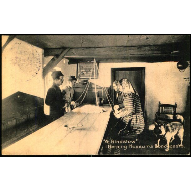 � Bindstow  i Herning Museums Bondegaard - Museet u/n - Brugt