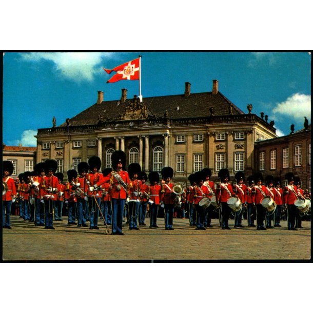 Den kgl. Livgarde p� Amalienborg - K�benhavn - Colorama 2000-107