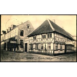 En gammel Gaard - Middelfart - Algade - Carl S. Ladehoffs Bogh. 12515 - Brugt