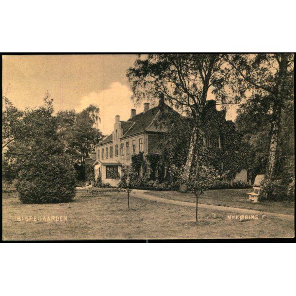 Bispegaarden - Nyk�bing F. - Mackenprangs Bogh. u/n - Brugt
