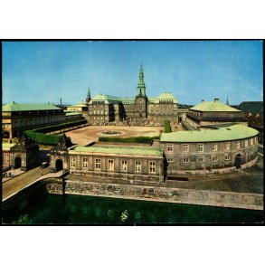 Christiansborg Slot, facade mod Ridebanen - Christiansborg Slotforvaltning 1101