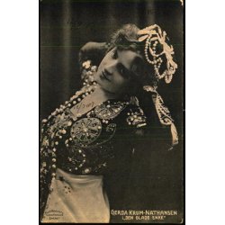 Gerda Krum-Nathansen i Den glade Enke  - Alex Vincent 1352 - Brugt