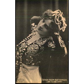 Gerda Krum-Nathansen i Den glade Enke  - Alex Vincent 1352 - Brugt