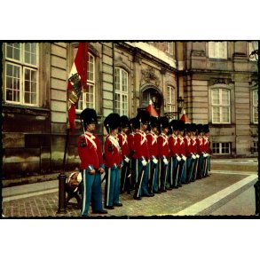 K�benhavn - Vagtparaden paa Amalienborg - Stender 49-100-15