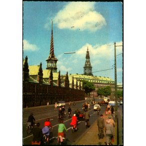 K�benhavn - B�rsgade med Cyklister - Stender 5651