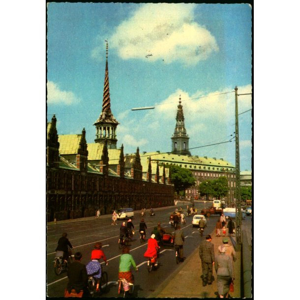 K�benhavn - B�rsgade med Cyklister - Stender 5651