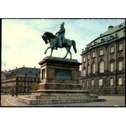Rytterstatue med Frederik VII p Christiansborg Slotsplads - Post u/n