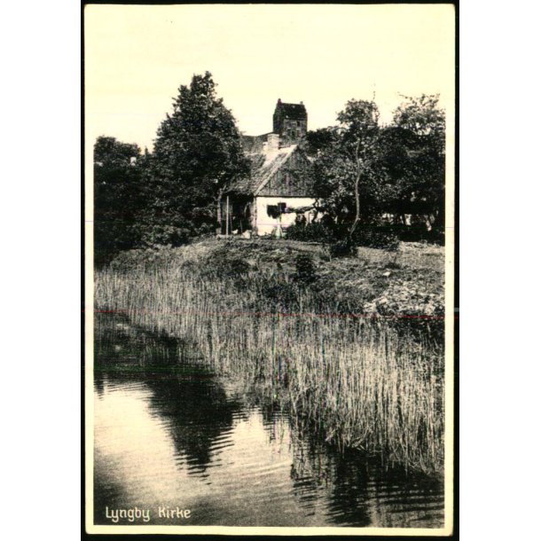 Lyngby Kirke - Foto u/n 