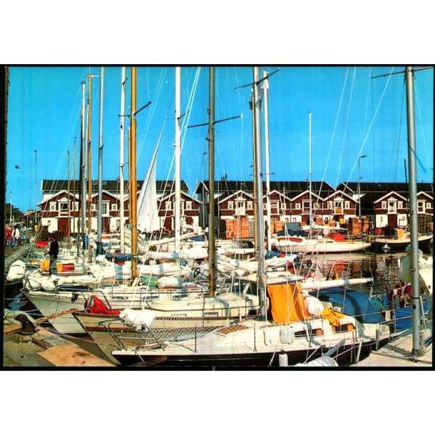 Lystsejlere i Skagen Havn  - Gr�sb�lls  7805 - Ubrugt