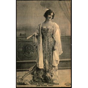 Gerda Krum-Nathansen i Den glade Enke  - Alex Vincent 1353 - Ubrugt