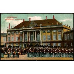 Kbenhavn - Vagtparaden paa Amalienborg - Stender 36039