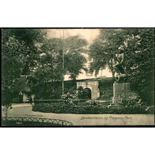 Fredericia - Landsoldaten og Prinsens Port - 6651 - Brugt