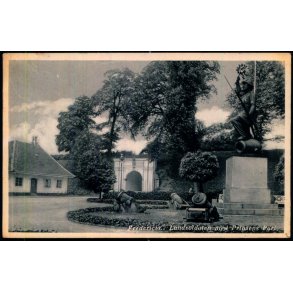 Fredericia - Landsoldaten med Prinsens Port - Banegaardskiosken 8732 - Brugt