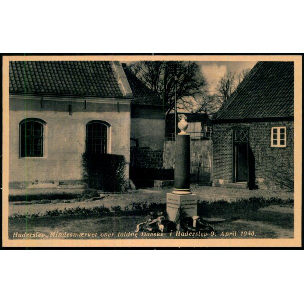 Haderslev - Mindesm�rket over faldne Danske i Haderslev - 9. April 1940 - Rudolf Olsen 13187 -Ubrugt
