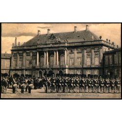  Kbenhavn - Vagtparaden paa Amalienborg - C.F. 75