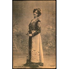 Gerda Krum-Nathansen i Den glade Enke  - Alex Vincent 1355 - Brugt