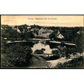 Askov H�jskole set fra Kirken - Jens Arnum  5226 - Brugt