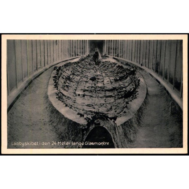 Ladbyskibet i den 24 Meter lange Glasmontre - Eneret 75722 - Ubrugt