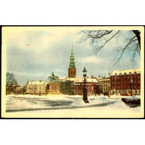 K�benhavn - Pladsen foran Christiansborg - K. Witt-M�ller Serie 3188