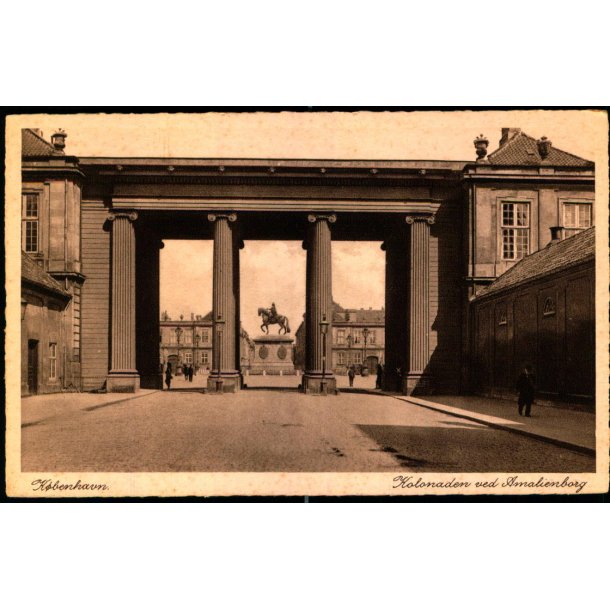 K�benhavn - Kolonaden ved Amalienborg - Rudolf Olsen 25