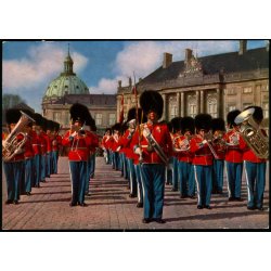 K�benhavn - Amalienborg - Garden i gallauniform - Dancolor 23
