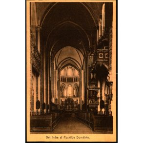 Det Indre af Roskilde Domkirke - Bruuns 47516 - Ubrugt
