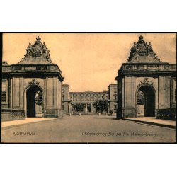 Kj�benhavn - Christiansborg Slot set fra Marmorbroen - u/n