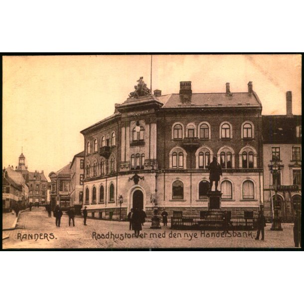 Randers - Raadhustorvet med den nye Handelsbank - Stender 10081 - Ubrugt